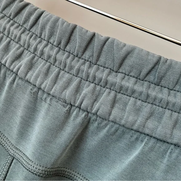 Lululemon Softstreme High Rise Pant - Picture 10 of 12